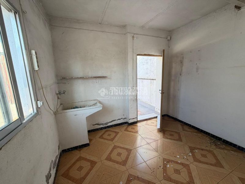 Foto 72f1c5d9-7269-4f7b-b61e-67c63f596cd5. Casa aparellada a Rinconada (La)