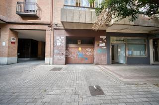 Aparcament cotxe a Plaza de Toros. Boxplaza de garaje en venta en valladolid