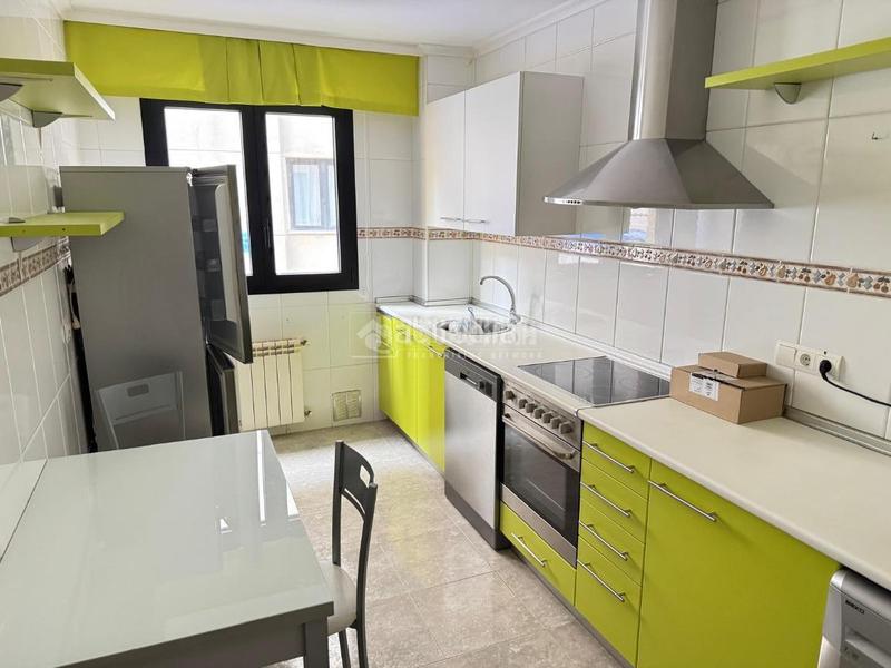 Foto 3e57dc8b-29ca-4a10-9c09-b2580ea3185c. Piso  en venta en Centro - Ayuntamiento Santander