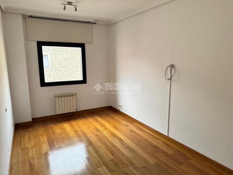 Foto 4fb25572-e9a5-4ba6-9022-c376c34d240b. Piso  en venta en Centro - Ayuntamiento Santander