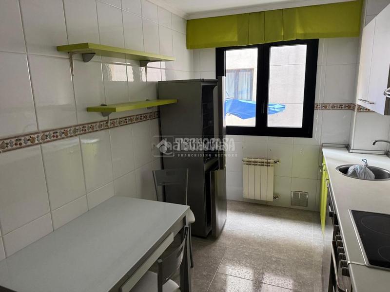 Foto c5456cdc-60fc-4ab9-9a49-5a432ae695c5. Piso  en venta en Centro - Ayuntamiento Santander