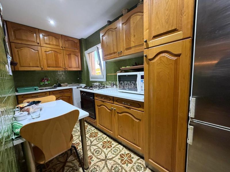 Foto c1e39cbd-25c6-4868-9dfd-16759381013f. Pis amb calefacció a Centro - Ayuntamiento Santander