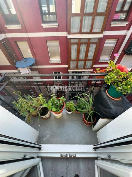 Foto 55917af6-64ab-4d89-9199-afcd4623f3de. Piso  en venta en Centro - Ayuntamiento Santander