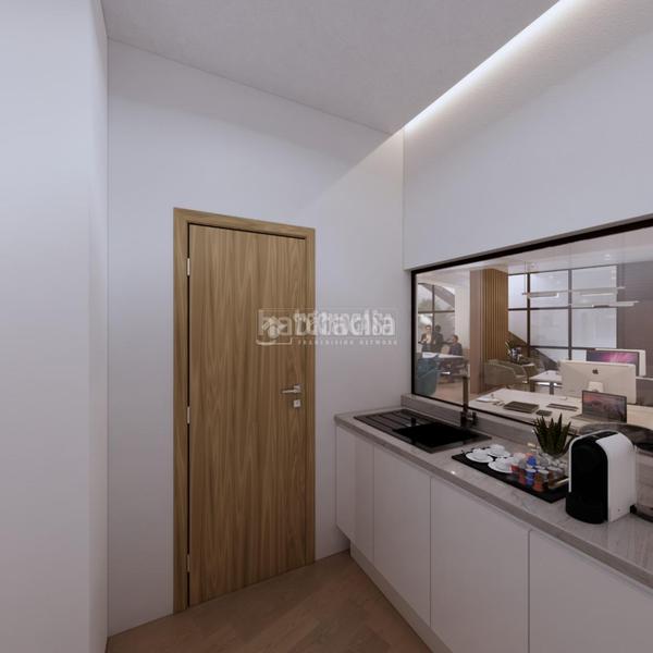 Foto 90a57b42-b163-4b82-8dab-2e603c667856. Geschäftsraum in Puerta del Ángel Madrid