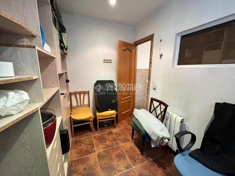 Foto 6a8be422-5f8c-4e19-a558-200c6b3a3852. Maison jumelée avec chauffage dans Puerta del Ángel Madrid