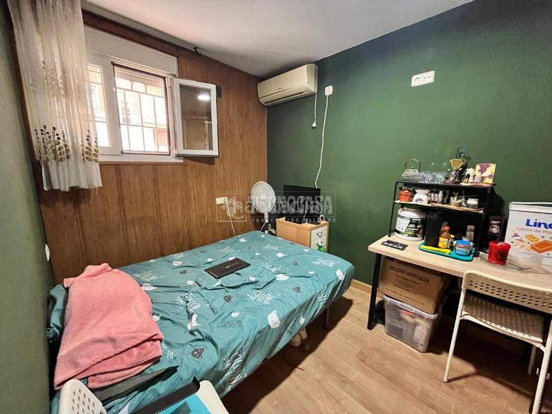 Foto 7f7706ef-2ffa-4459-8fda-35ec8e1e2fb2. Maison jumelée avec chauffage dans Puerta del Ángel Madrid