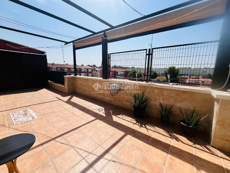 Foto a3b519f8-32d4-4a58-aae3-1b83363c3782. Attique avec chauffage dans Puerta del Ángel Madrid