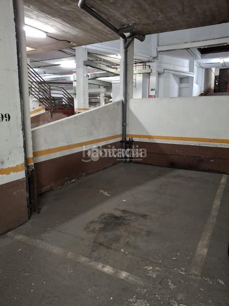 Foto c0d98654-36c1-48d8-886a-687ead8640c7. Aparcament cotxe a Los Cármenes Madrid