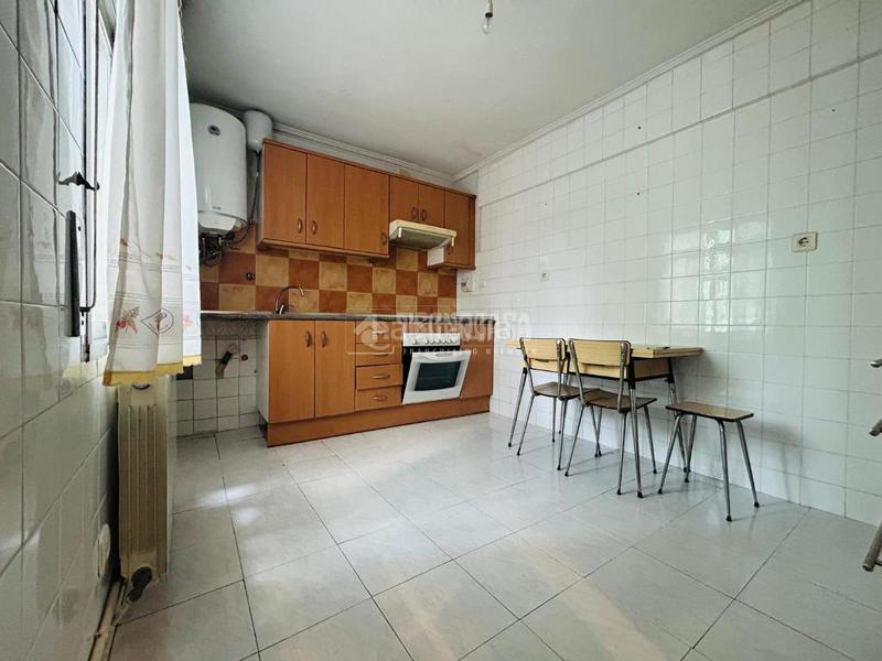 Foto 3750d87e-1a25-432c-8d6d-b3d9aa3ac680. Appartement avec chauffage dans Bolueta Bilbao