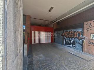 Posto auto in Santutxu-Basarrate. Boxplaza de garaje en venta en bilbao
