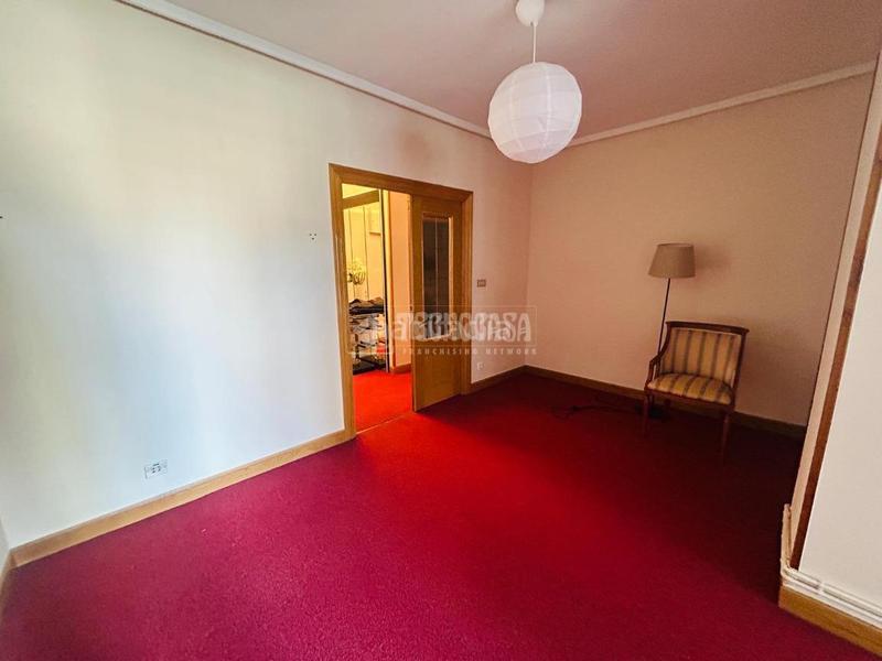 Foto 0de5b1a7-a90a-41cc-a6d5-8c46e6f28c3b. Etagenwohnung mit heizung in Santutxu-Basarrate Bilbao