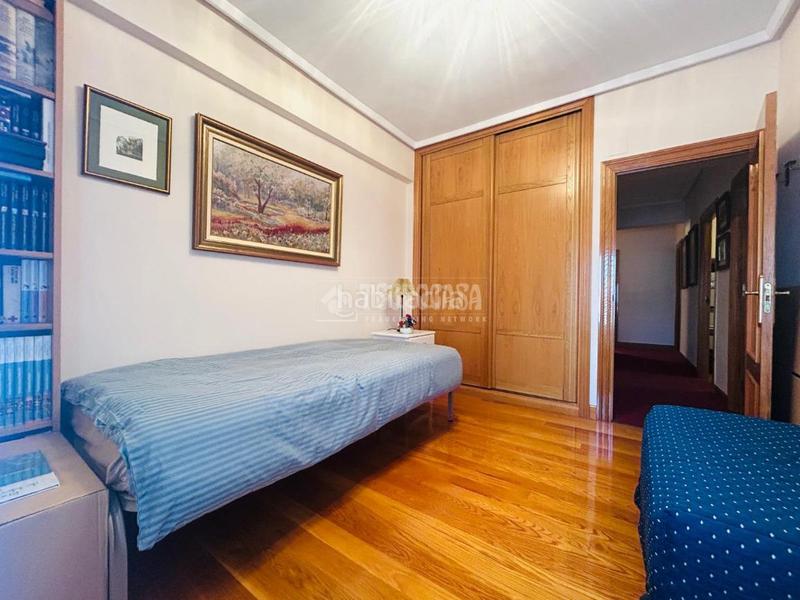 Foto 5b43f078-37f7-460c-a981-dc7f9790129d. Etagenwohnung mit heizung in Santutxu-Basarrate Bilbao