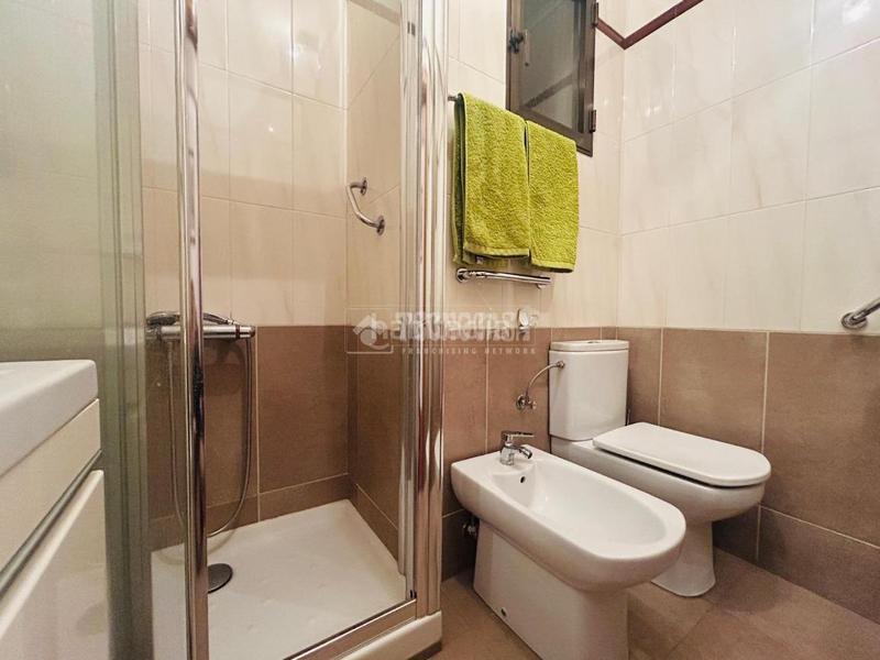 Foto a0d53b1c-64ff-4102-b750-452ea1ad8f74. Etagenwohnung mit heizung in Santutxu-Basarrate Bilbao