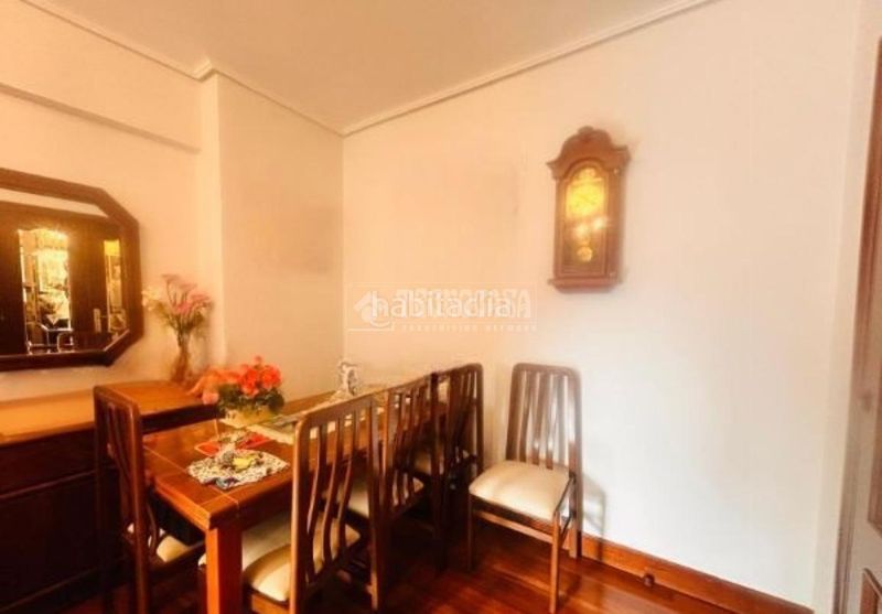 Foto 45932f29-e4e1-412f-b560-f2bd3ab87020. Piso  en venta en Santutxu-Basarrate Bilbao