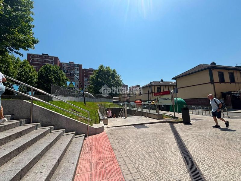 Foto b4abb6bc-5a00-473d-8649-97b010b449e6. Pis amb calefacció a Santutxu-Basarrate Bilbao