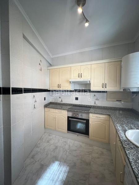 Foto 6e721ff8-c1f5-4fcf-b1b0-54ef9e16b1ae. Lloguer pis a La Arena Gijón