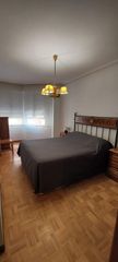 Miete Etagenwohnung in Llano. Alquiler en calle maria josefa esquina leoncio suarez