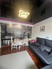 Etagenwohnung in Llano. Piso en calle eleuterio quintanilla 23