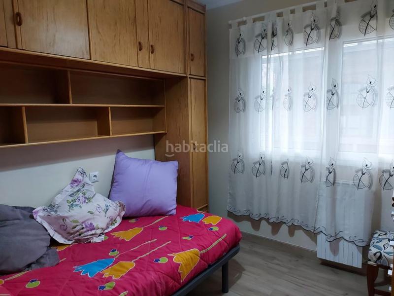 Foto 5411f2d2-64cd-4e45-b19d-e9b66aca97d9. Rent flat with heating in La Calzada Gijón