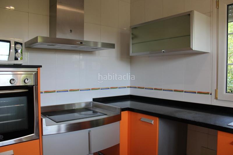 Foto 19c77418-455a-423a-860b-8f613d7670a6. Chalet en Grado