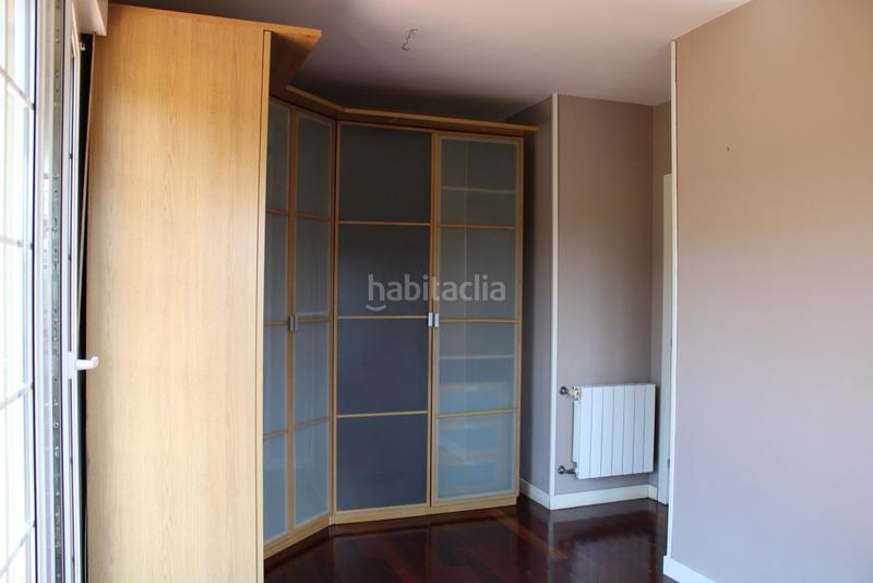 Foto 5663d5c3-61a0-48ec-b24c-88e027b50691. Chalet en Grado