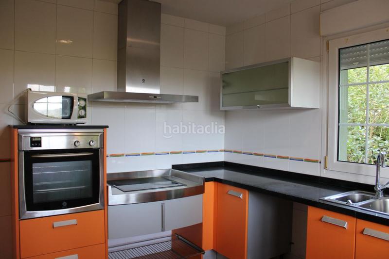 Foto 69cf07a7-7989-4ded-a1c3-2e4119fe80ef. Chalet en Grado