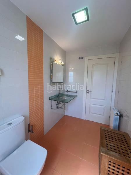 Foto 78916c3a-ae00-416d-a3df-bc26ce6a5f8f. Chalet en Grado