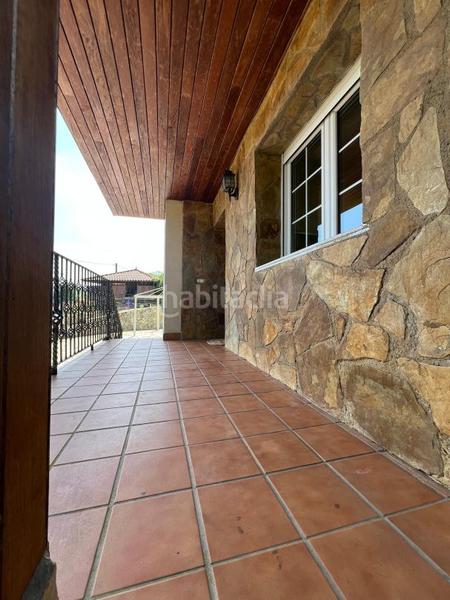 Foto 9d091bf8-51a2-4403-94bb-0c559abc30a9. Chalet en Grado