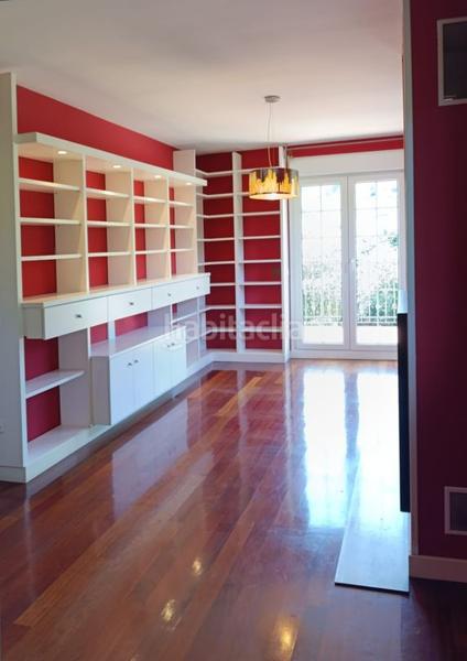Foto d810b939-0974-4738-9618-86e24e84fb7a. Chalet en Grado