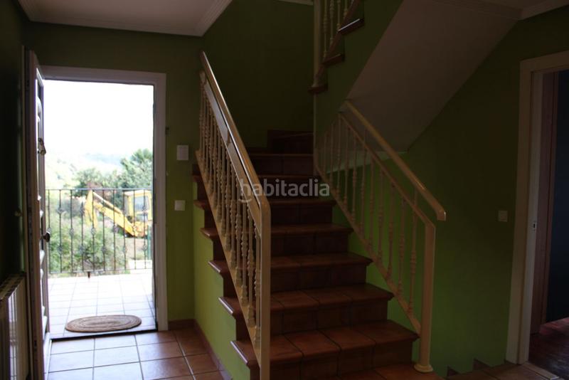 Foto f306e6f9-5fe8-41b7-8829-9053bce11ef1. Chalet en Grado