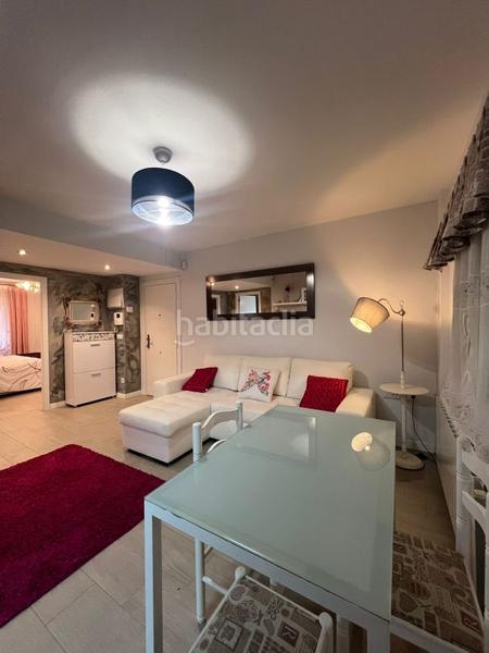 Foto b1e4c08e-9b29-4fc6-9b18-45fffad31dbb. Alquiler piso alquiler residencial en el barrio del Llano con terraza en Gijón