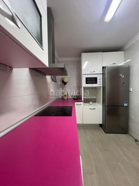Foto 26e60c9f-dff4-4172-9848-5a0d7e74e5e8. Rent flat with heating in Llano Gijón