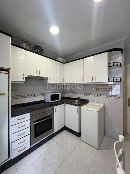 Foto 787f4f8d-69e7-4185-b7b8-c42a372c7ea9. Appartamento in Centro Gijón