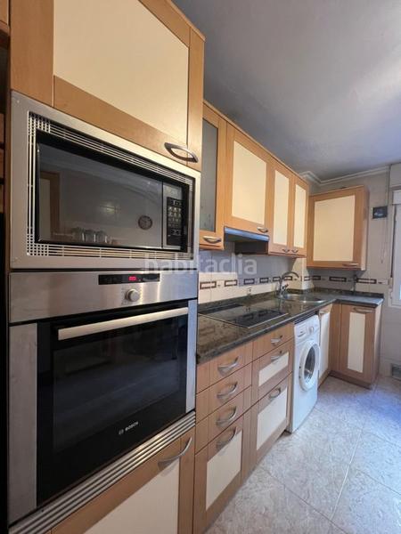 Foto 7b891e21-4188-48b1-9594-5d66ed6d20fa. Piso  en venta en calle pola de siero en Laviada Gijón