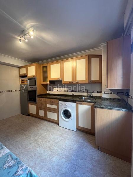 Foto be080ddf-9635-488e-8269-d1b21cfee3f0. Piso  en venta en calle pola de siero en Laviada Gijón