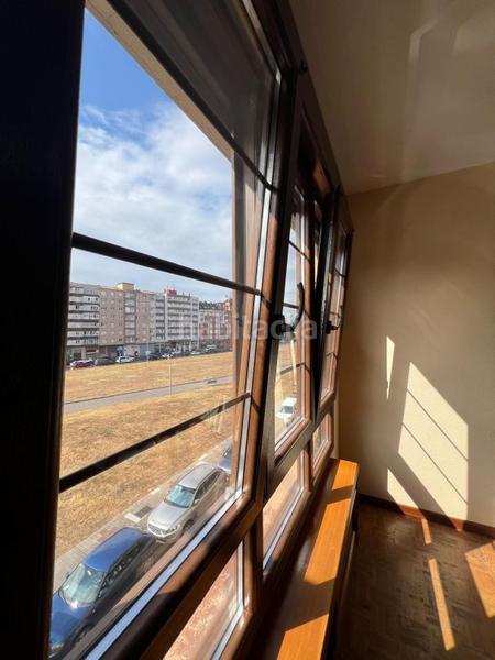 Foto 4021f8f9-1236-4a36-a4c5-c84721ff983e. Etagenwohnung mit heizung in Centro Gijón