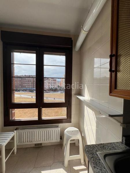 Foto 85f8e7cb-78d9-4551-a173-5175a78d7007. Etagenwohnung mit heizung in Centro Gijón