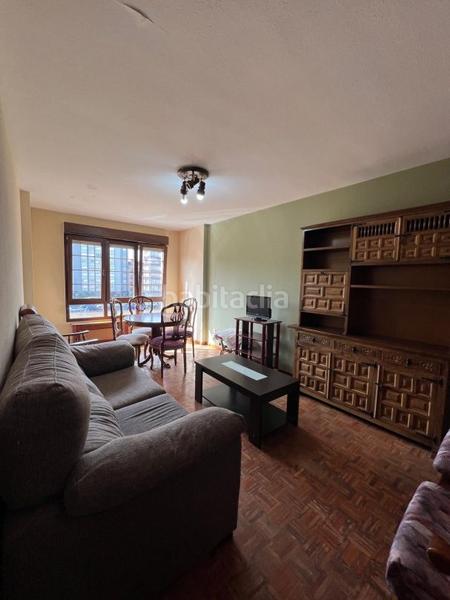 Foto b3133cb0-d0a4-44b5-8a7c-3066b3692e85. Etagenwohnung mit heizung in Centro Gijón