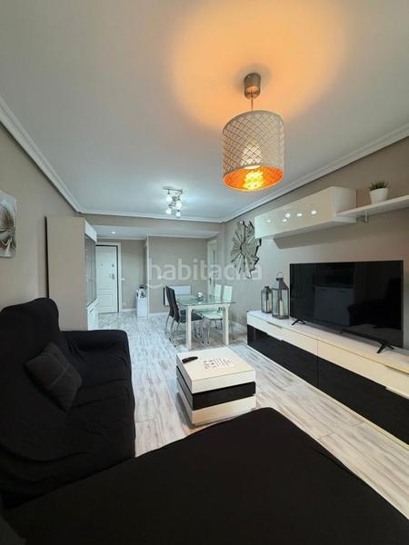 Foto 9b3dcd89-810a-4061-a6bd-5f1b9ea78bd2. Miete etagenwohnung mit heizung in El Natahoyo Gijón