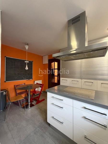 Foto 17ad5b9d-5f86-4aaa-aaeb-3e21aeed259e. Appartement avec chauffage parking dans El Polígono Gijón