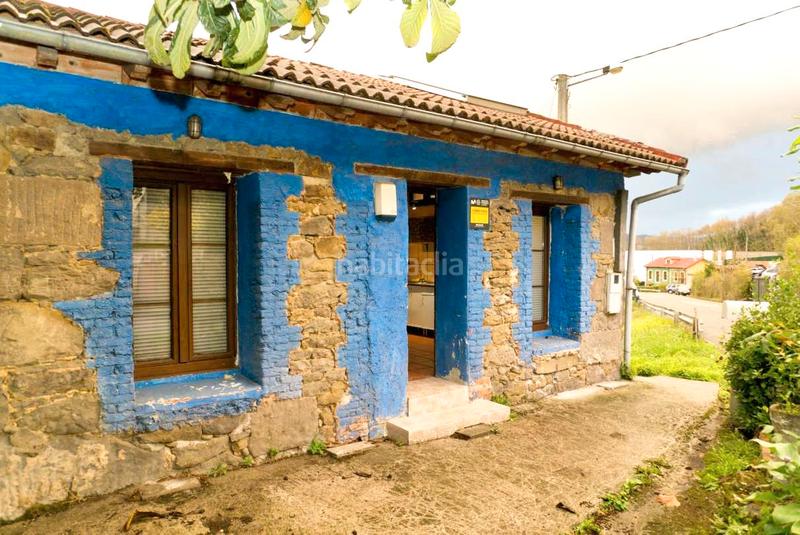 Foto e69266c4-a2c4-443f-bb6b-efb32a86b931. Casa a Sama Langreo