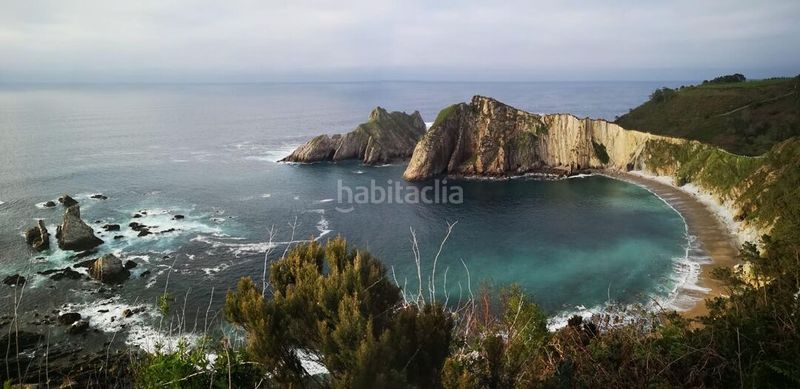 Foto 51f197f5-e404-455a-a82a-6f88b5b1b27f. Casa adossada amb calefacció aparcament a Cudillero