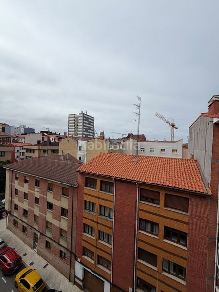 Foto a3b13968-7b6f-41a2-92b6-70ed43d26070. Lloguer dúplex a El Natahoyo Gijón