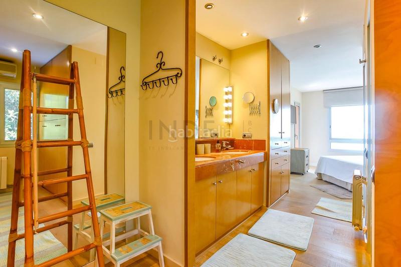 Foto 5e85194d-3e71-40d0-90c1-fd24e7d3e240. Alquiler casa preciosa villa frente al mar mediterráneo en Vilanova i la Geltrú