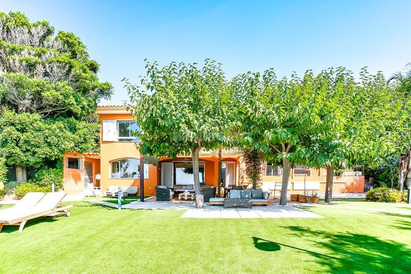 Foto f5fdd4dc-ba51-4712-9d1d-aa217d7bf75e. Location maison avec chauffage piscine dans Barri de Mar Vilanova i la Geltrú