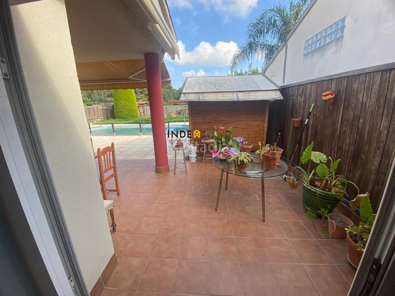Foto a05a3ba3-b221-4ec7-9dfc-ac8eafafac19. Alquiler casa  con piscina privada, jardín y garaje en Cubelles