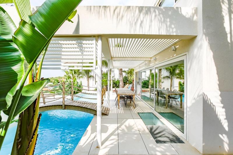 Foto 3585dd9c-b3eb-42c7-93c0-be2001f0c5c3. Location maison avec chauffage parking piscine dans Sitges