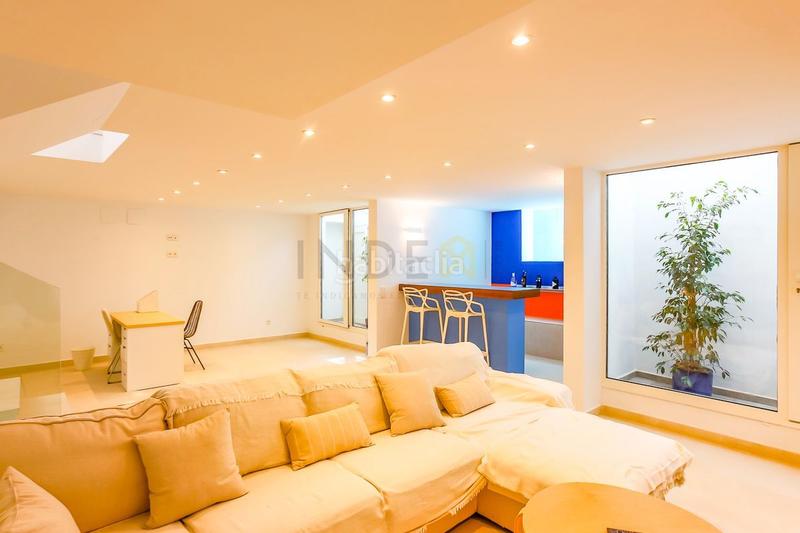 Foto dcb0f4d8-3c75-439a-96c5-c5c0194e08ec. Location maison avec chauffage parking piscine dans Sitges