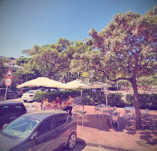 Foto 4a9817b1-e318-483b-a75a-8c11ab933e2e. Local comercial a Sagnier-Plaça de Catalunya Prat de Llobregat (El)
