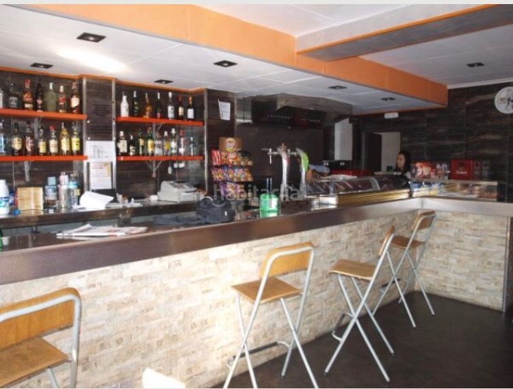 Foto 915da3e2-d786-4cd2-b024-0c361140a8fa. Local comercial a Sagnier-Plaça de Catalunya Prat de Llobregat (El)